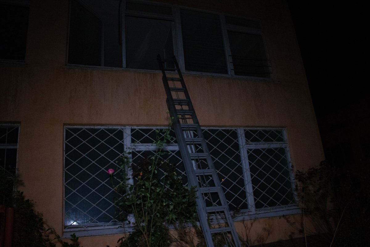 Вызов на линию спецслужб поступил около 03:00