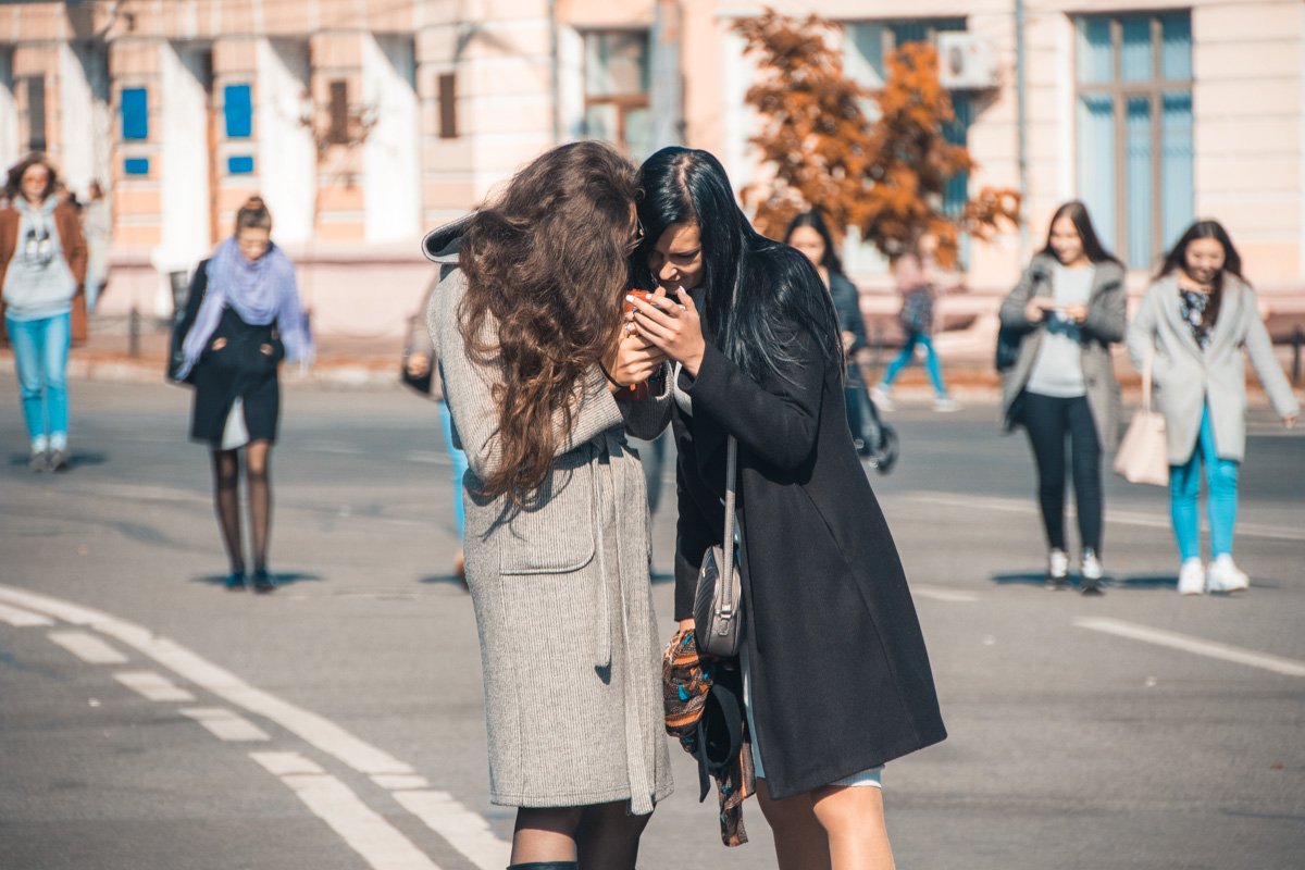 Смотри, завтра тоже будет солнечно 