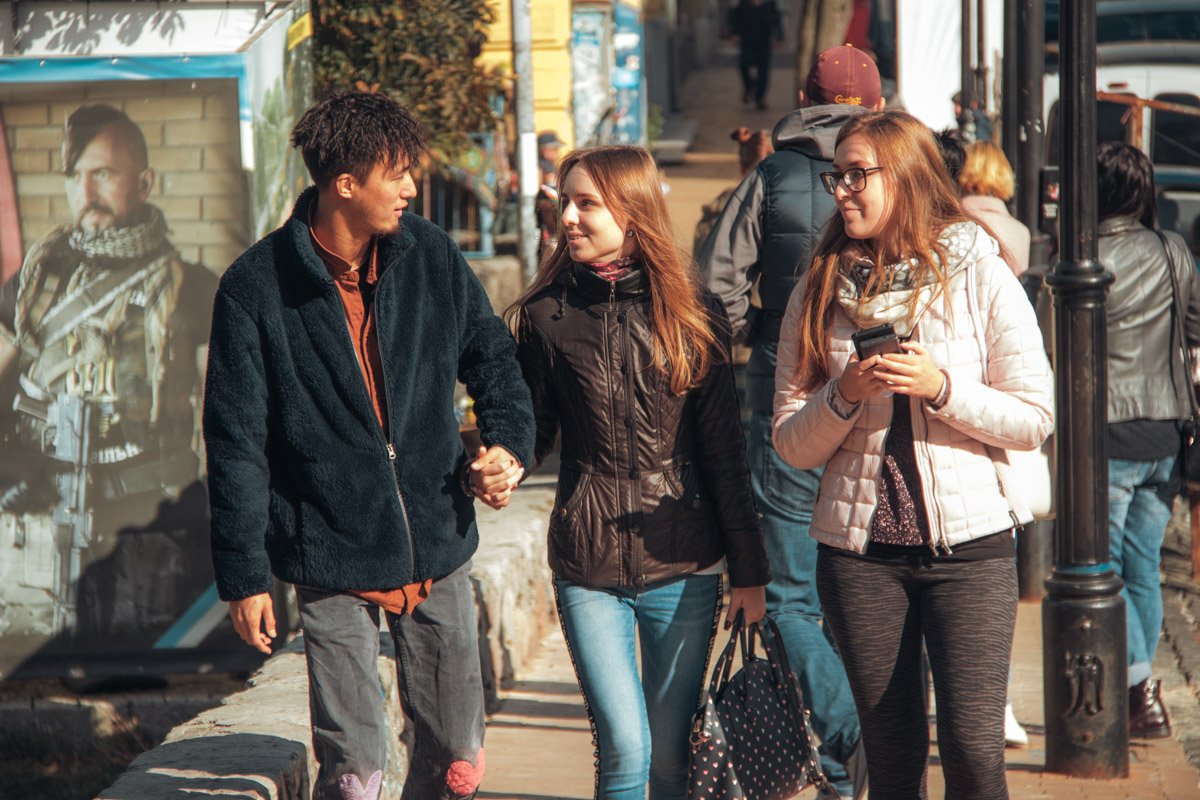 Теплота на улице и в сердцах