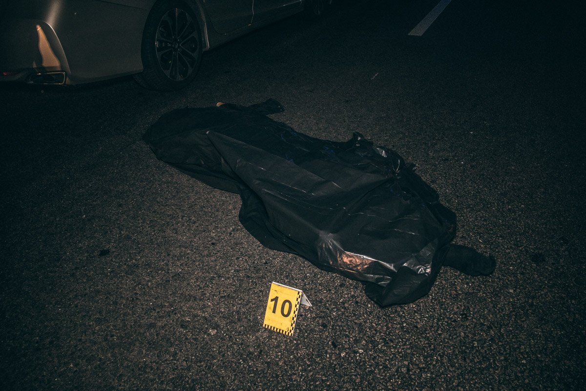 Водитель Honda Accord Sport насмерть сбил двоих пешеходов-нарушителей