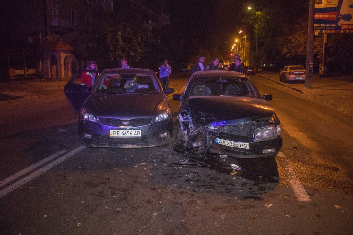 Авария случилась примерно в 20:20