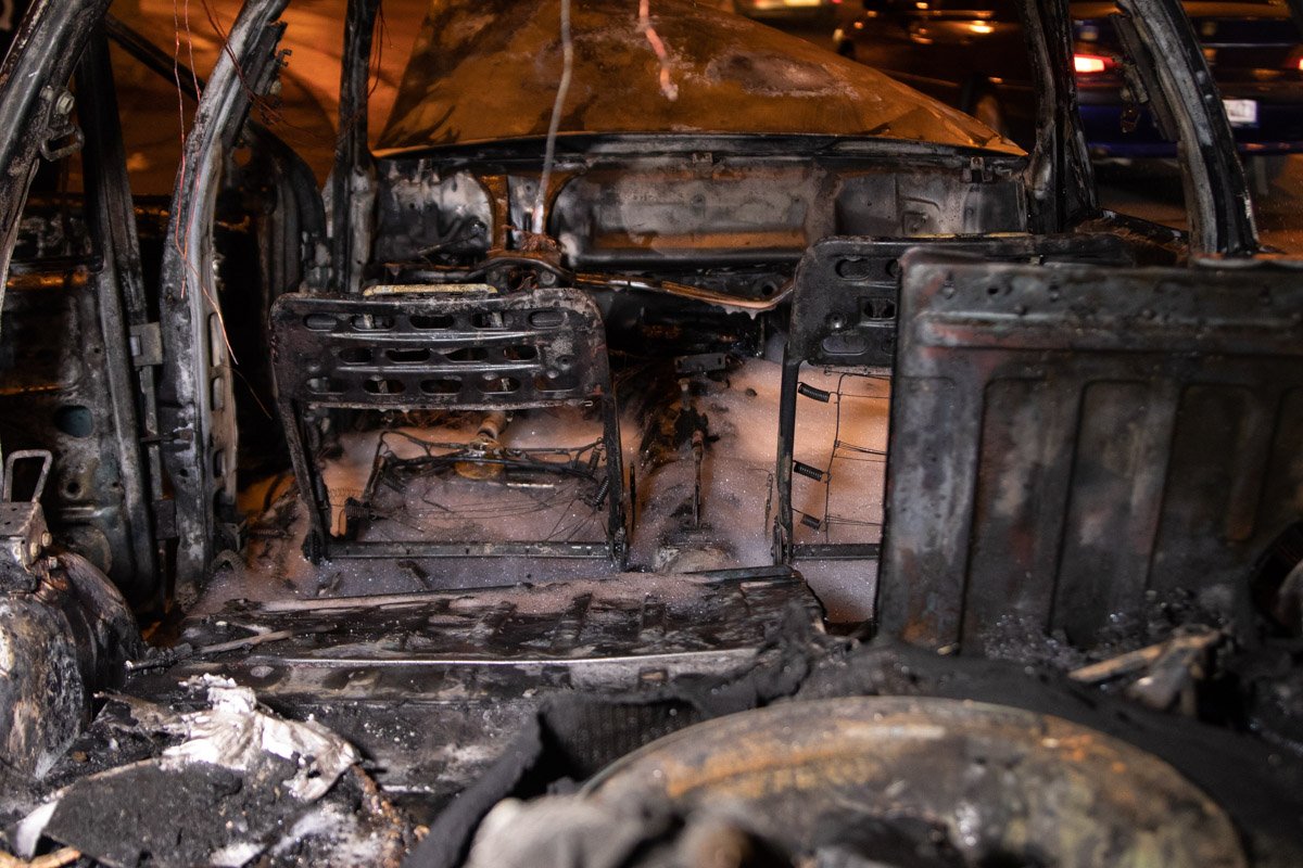 Отметим, что никто из работников экстренных служб не мог найти водителя автомобиля