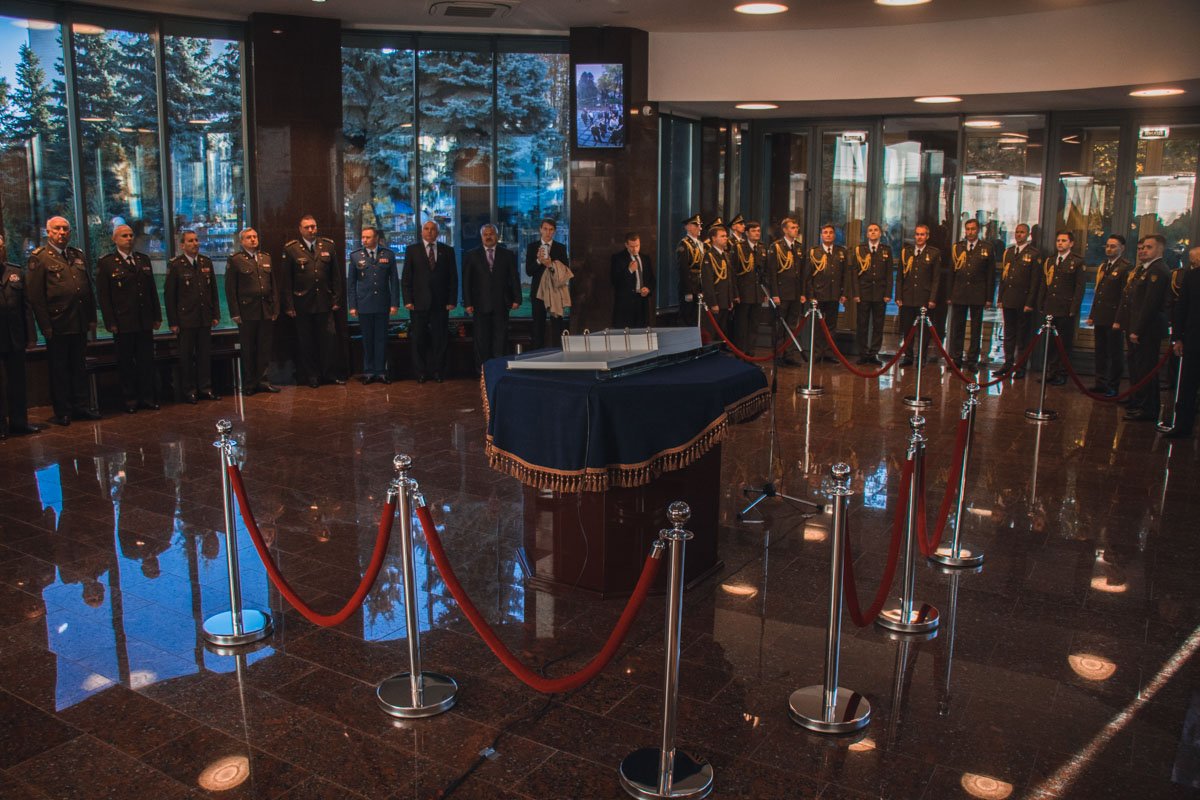 Торжественная часть проходила в помещении Зала памяти