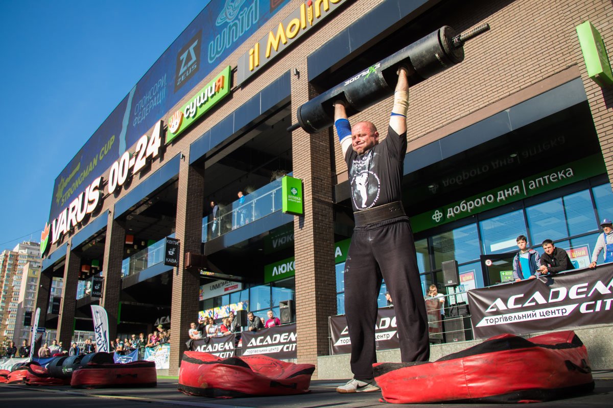 Логлифт, который подымали правоохранители, весил 60 килограмм 