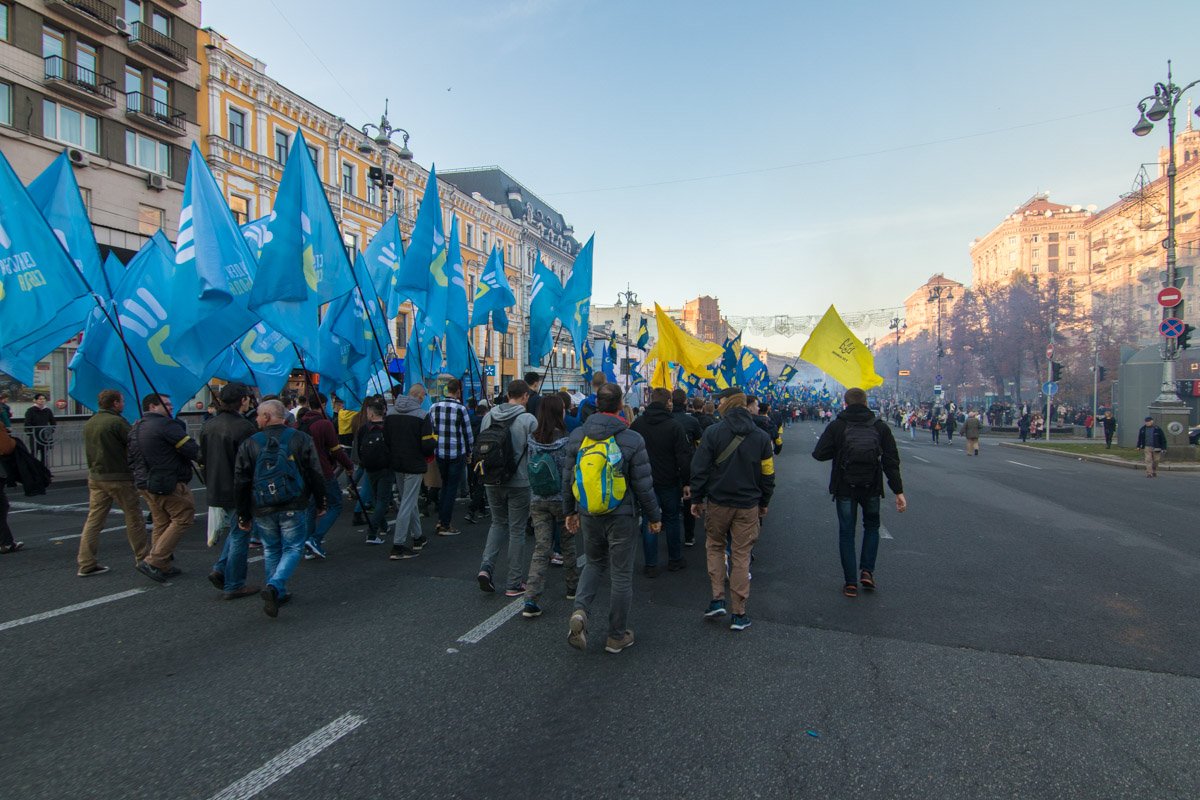 Комментаторы не унимались