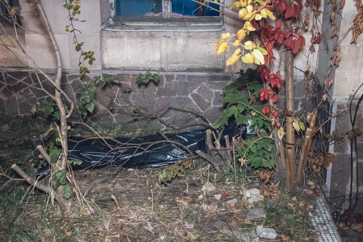 Мужчине было около 35-40 лет 