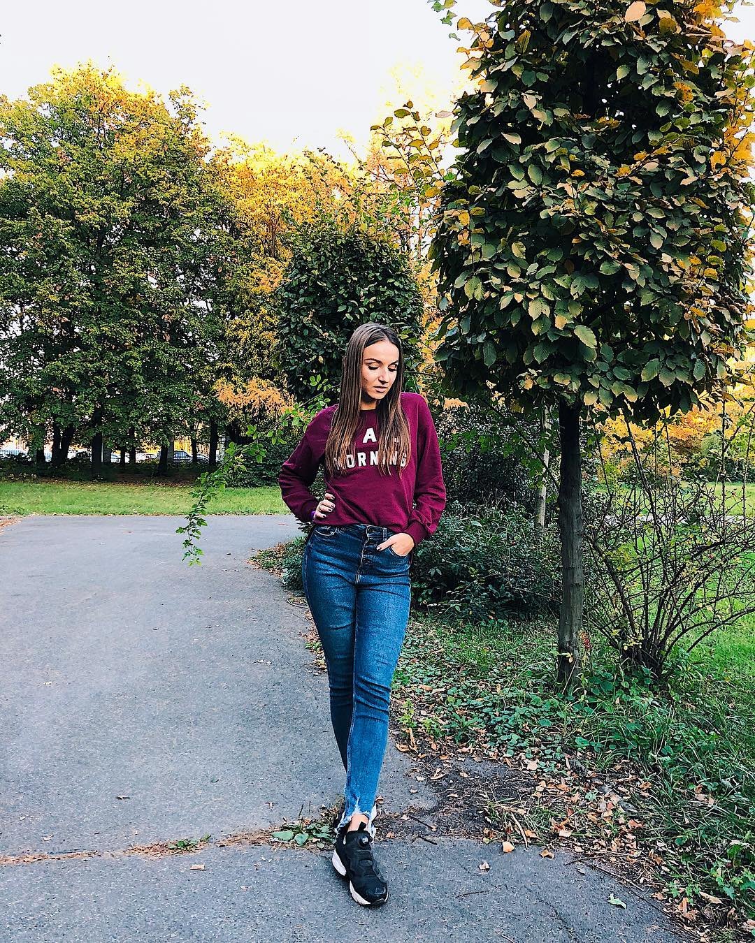 Чем проще - тем стильнее. Фото: @katerina_lihacheva_