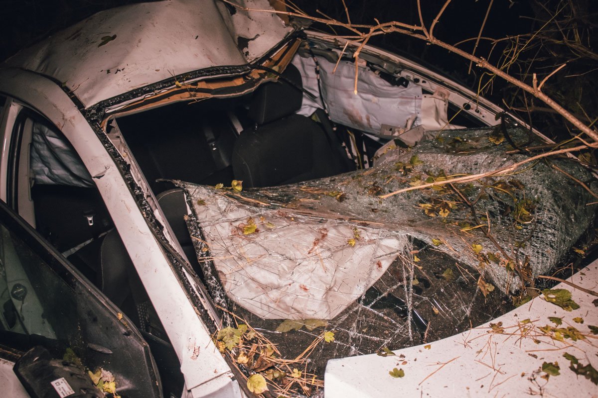 Toyota Corolla сбила насмерть мужчину Toyota Corolla сбила насмерть мужчину