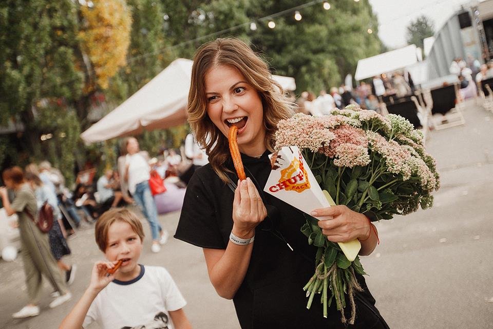 Когда на фуд-корте настолько вкусно, что хочется съесть все