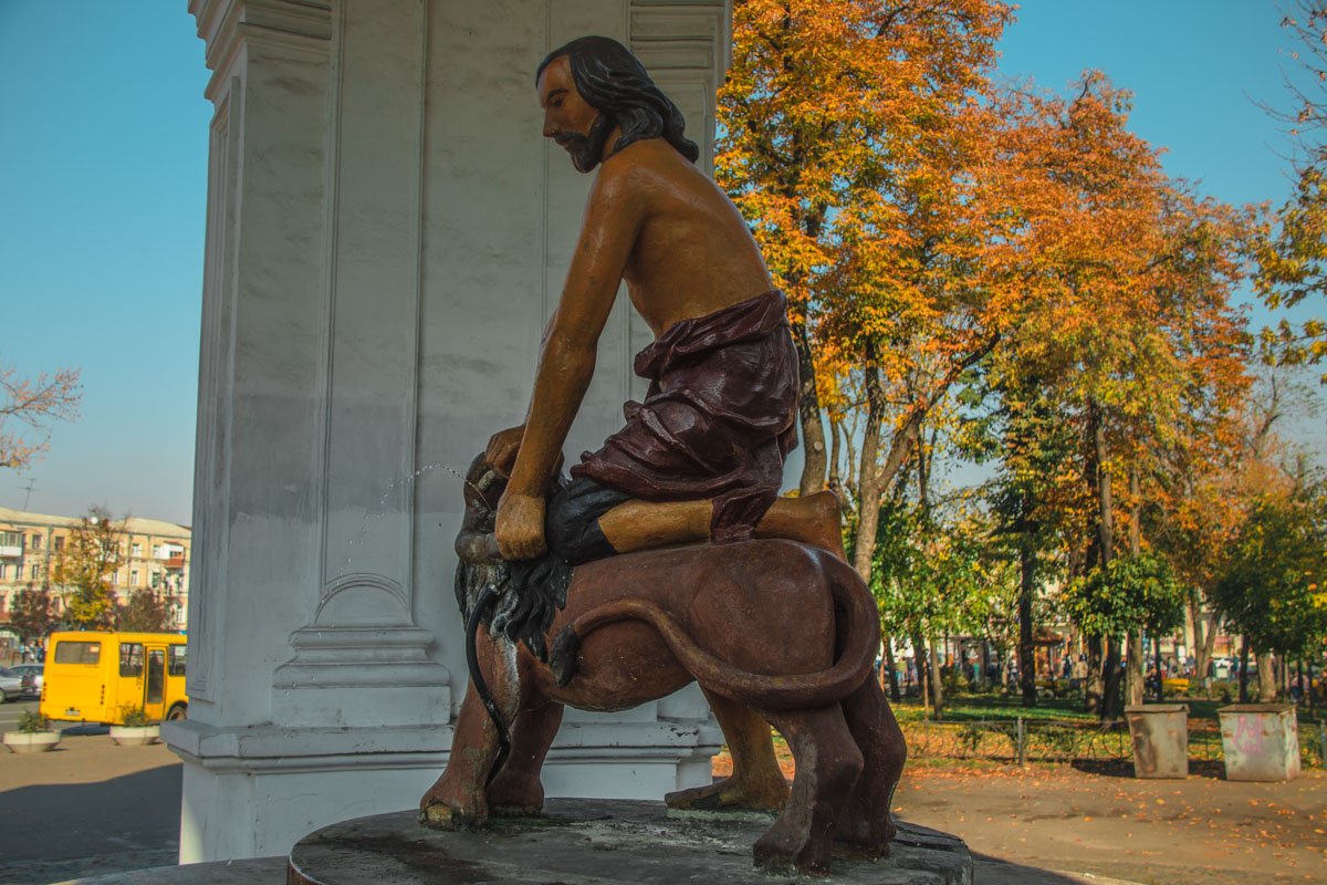 На ремонт выделят 2,4 миллиона гривен