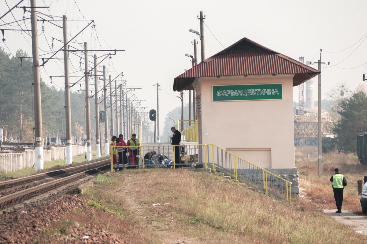 В Киеве на железнодорожной станции «Фармацевтическая» поезд сбил мужчину