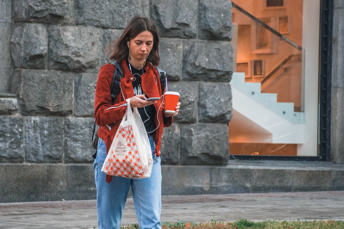 Без проверки социальных сетей никак не обойтись 