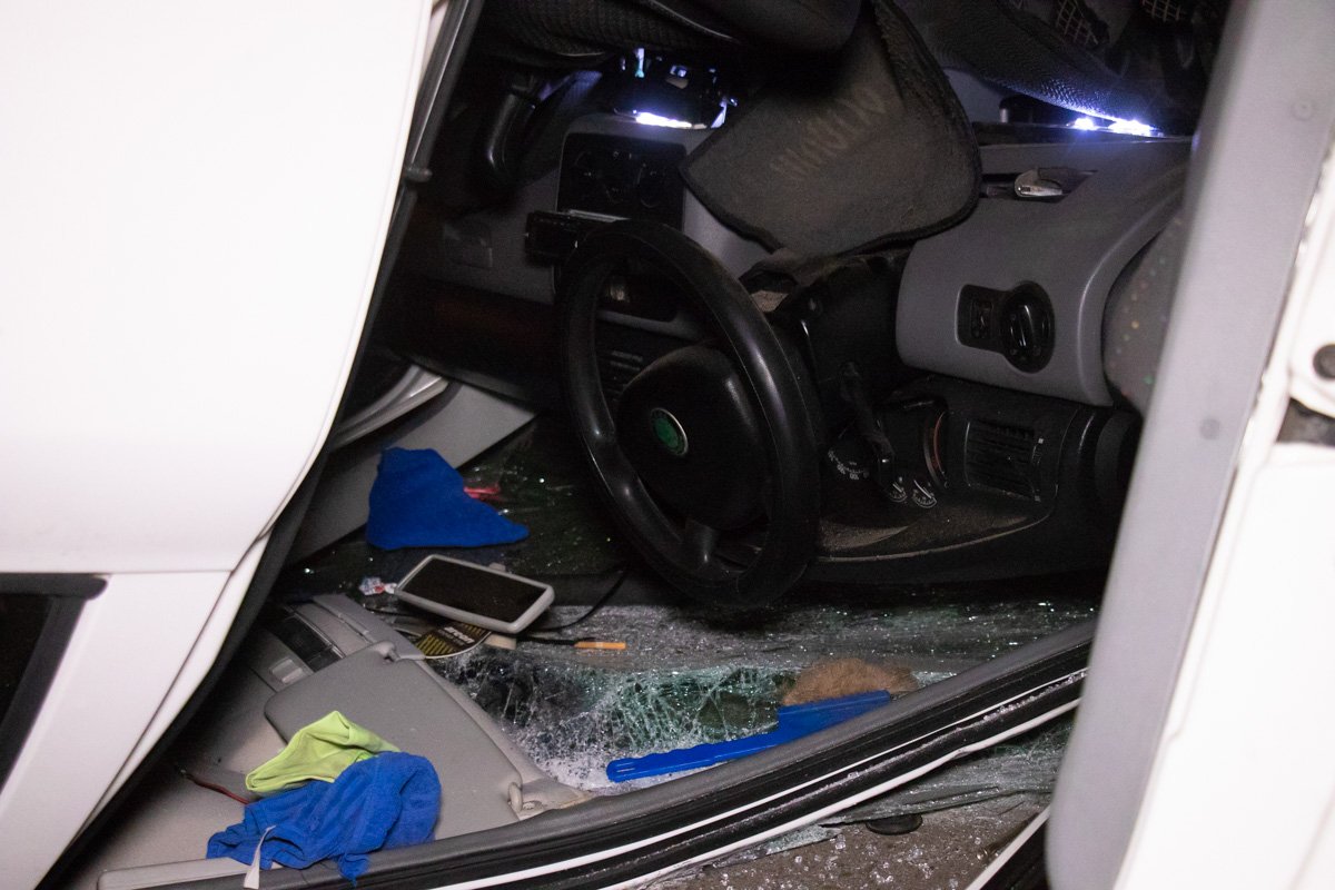 По словам патрульных, мужчина находился в неадекватном состоянии - алкогольного или наркотического опьянения