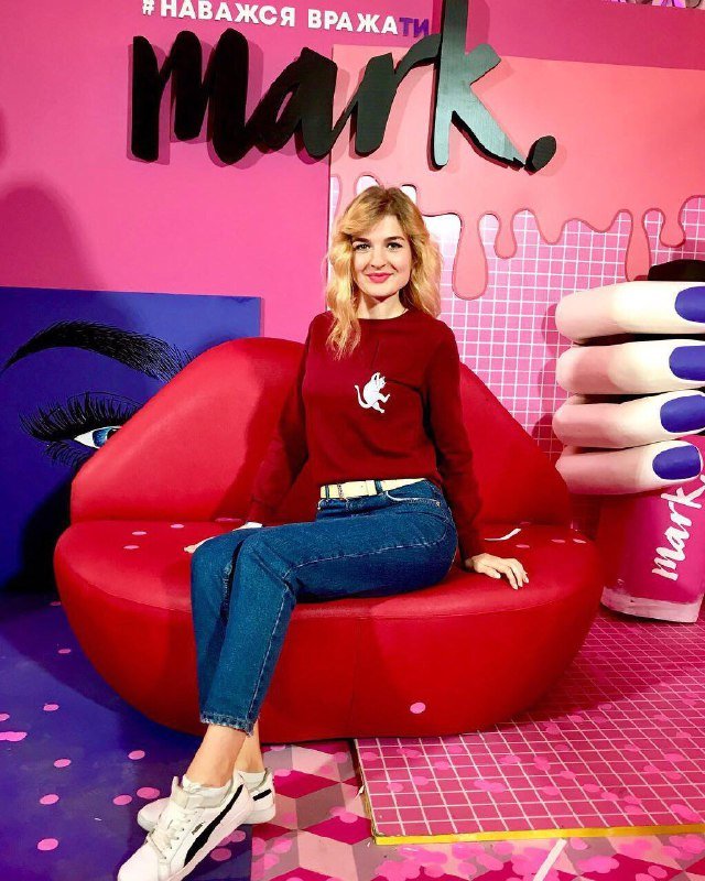 Любое фото становится ярче с улыбкой 