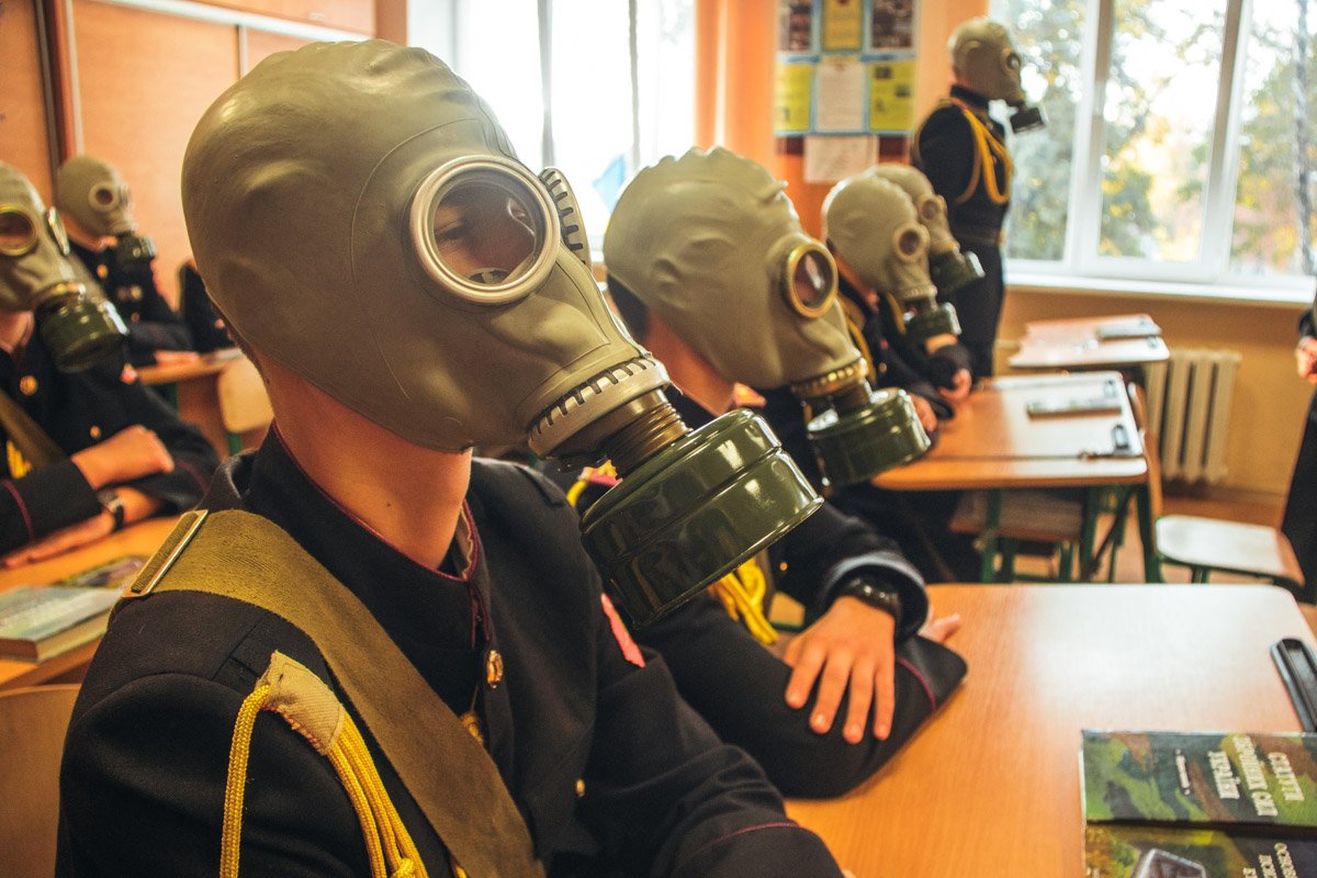 Кадеты знают все о военном обмундировании Кадеты знают все о военном обмундировании