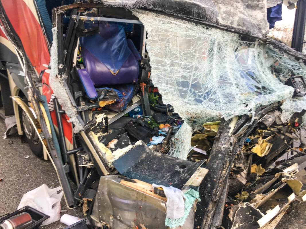 Еще четыре пассажира автобуса получили травмы