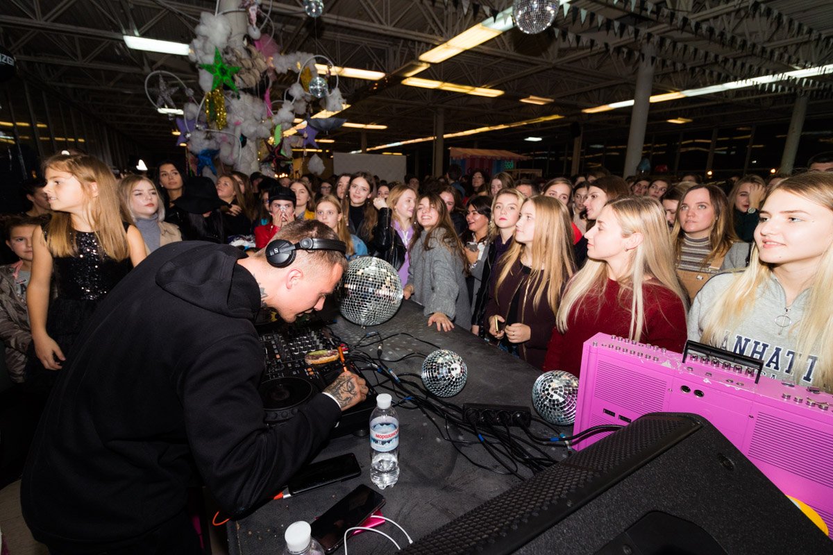 Кроме музыкальных талантов, они еще и известные блоггеры Кроме музыкальных талантов, они еще и известные блоггеры