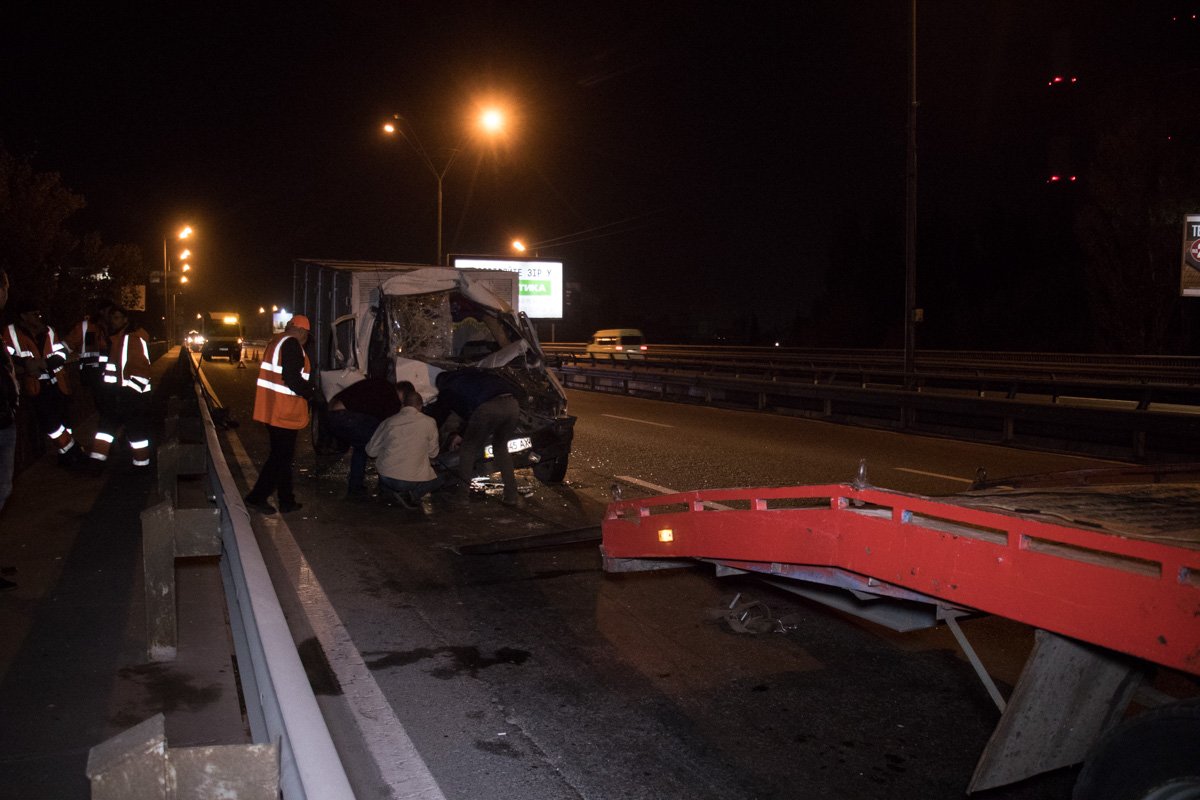 Детали и виновника ДТП установит следствие Детали и виновника ДТП установит следствие