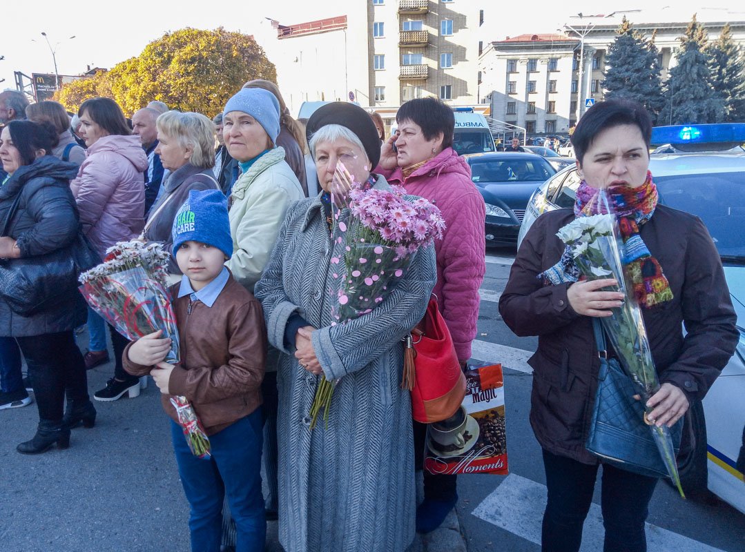 На церемонию прощания пришли все жители Житомира, кто знал и любил Марину 