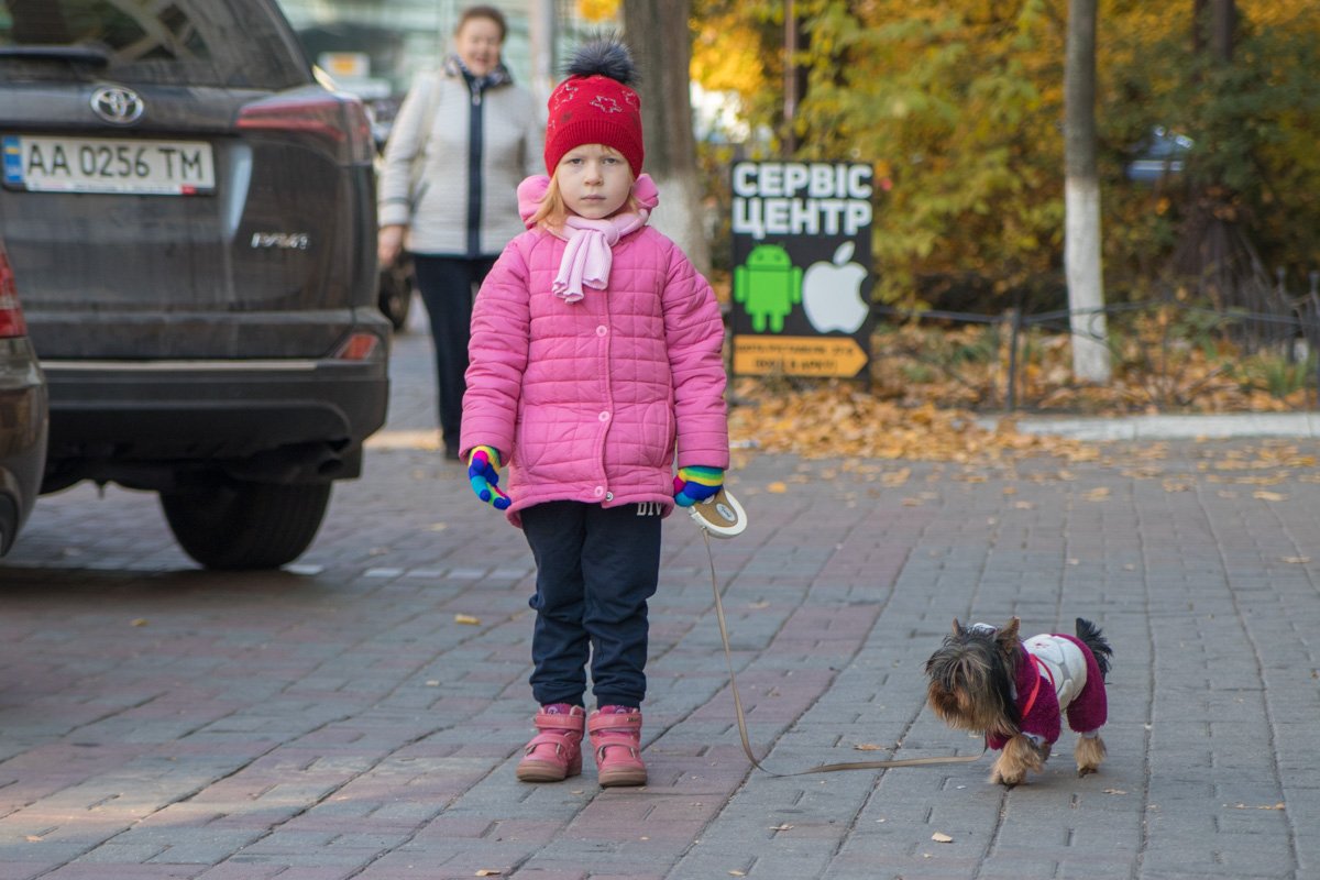 Обижена из-за такого количества одежды Обижена из-за такого количества одежды