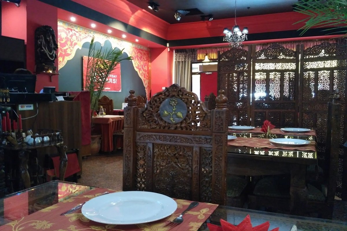 В обеденный перерыв время прочистить чакры в «Гималаях» 