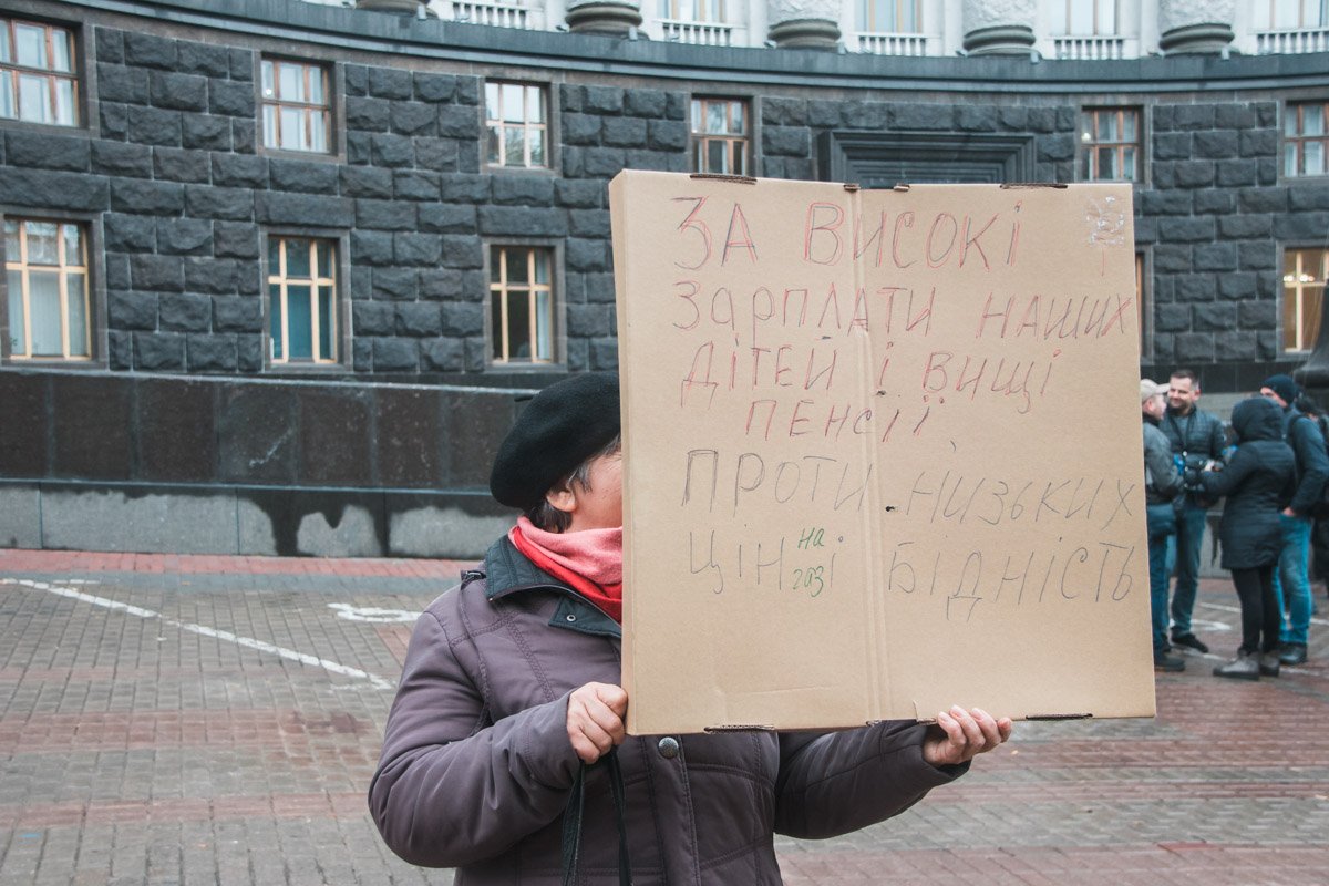 Татьяна оказалась единственным организатором и участником своей мини-акции Татьяна оказалась единственным организатором и участником своей мини-акции