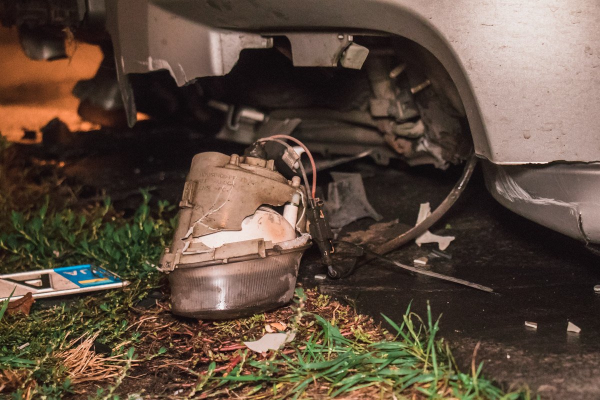 На асфальте не было замечено тормозного пути