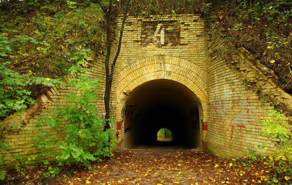 Лысая гора хранит в себе уйму загадок Лысая гора хранит в себе уйму загадок