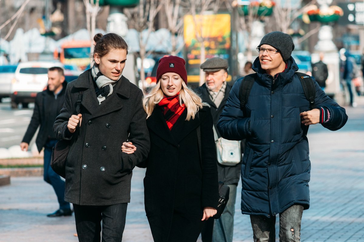 Кажется, компания на вечер собирается!