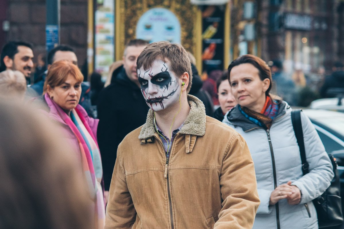 Когда вышел после работы и готов праздновать Halloween Когда вышел после работы и готов праздновать Halloween