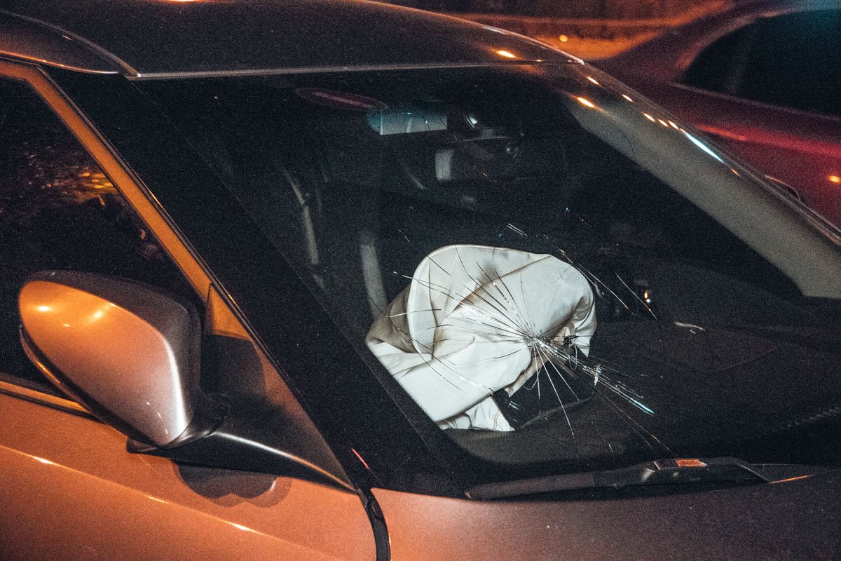 Никто серьезно не пострадал, от госпитализации все участники аварии отказались Никто серьезно не пострадал, от госпитализации все участники аварии отказались