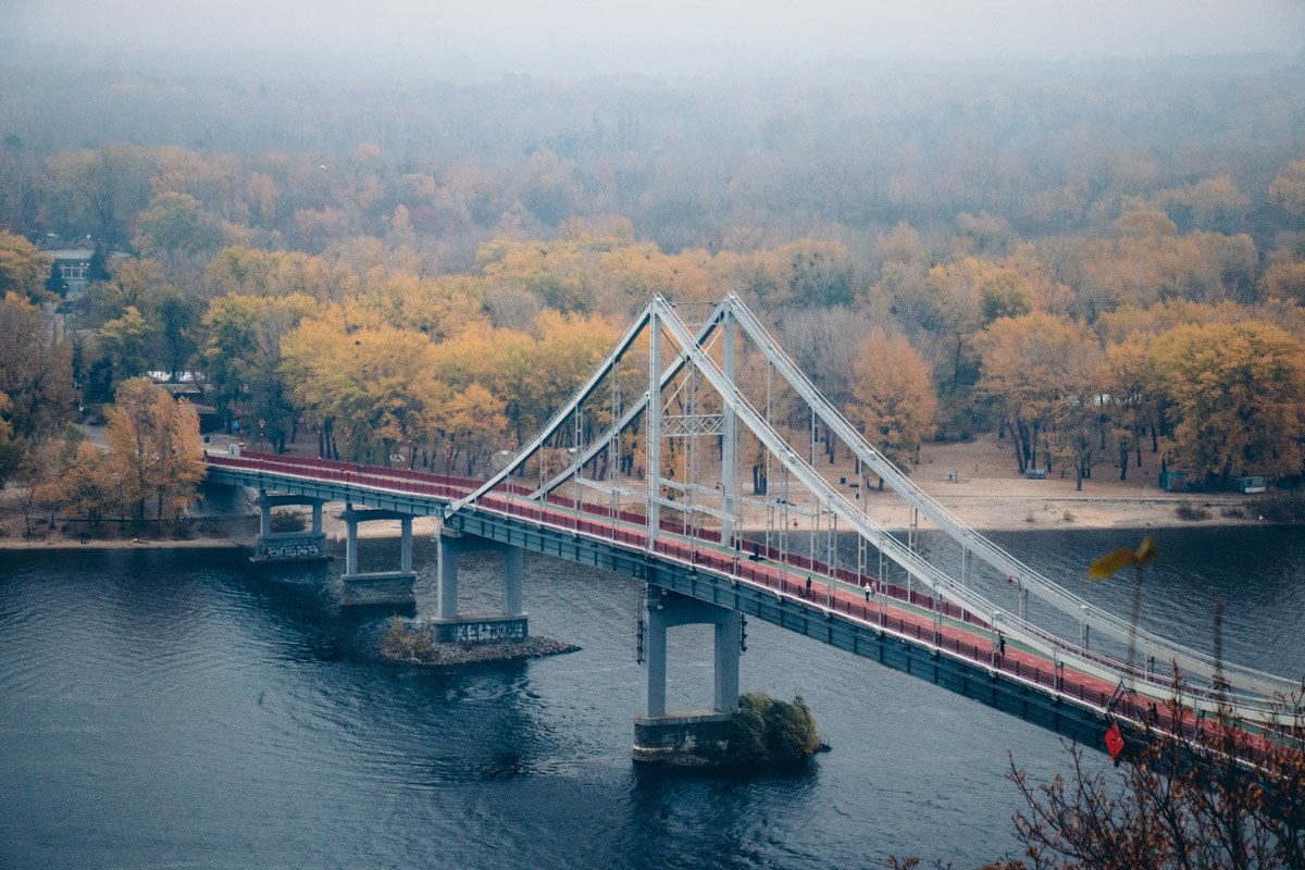 Сонное утро поглотило Киев Сонное утро поглотило Киев