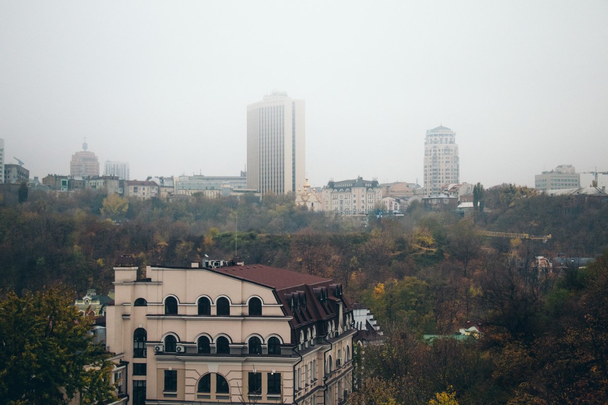 Сейчас особенно хочется переосмыслить и заново влюбиться в город Сейчас особенно хочется переосмыслить и заново влюбиться в город