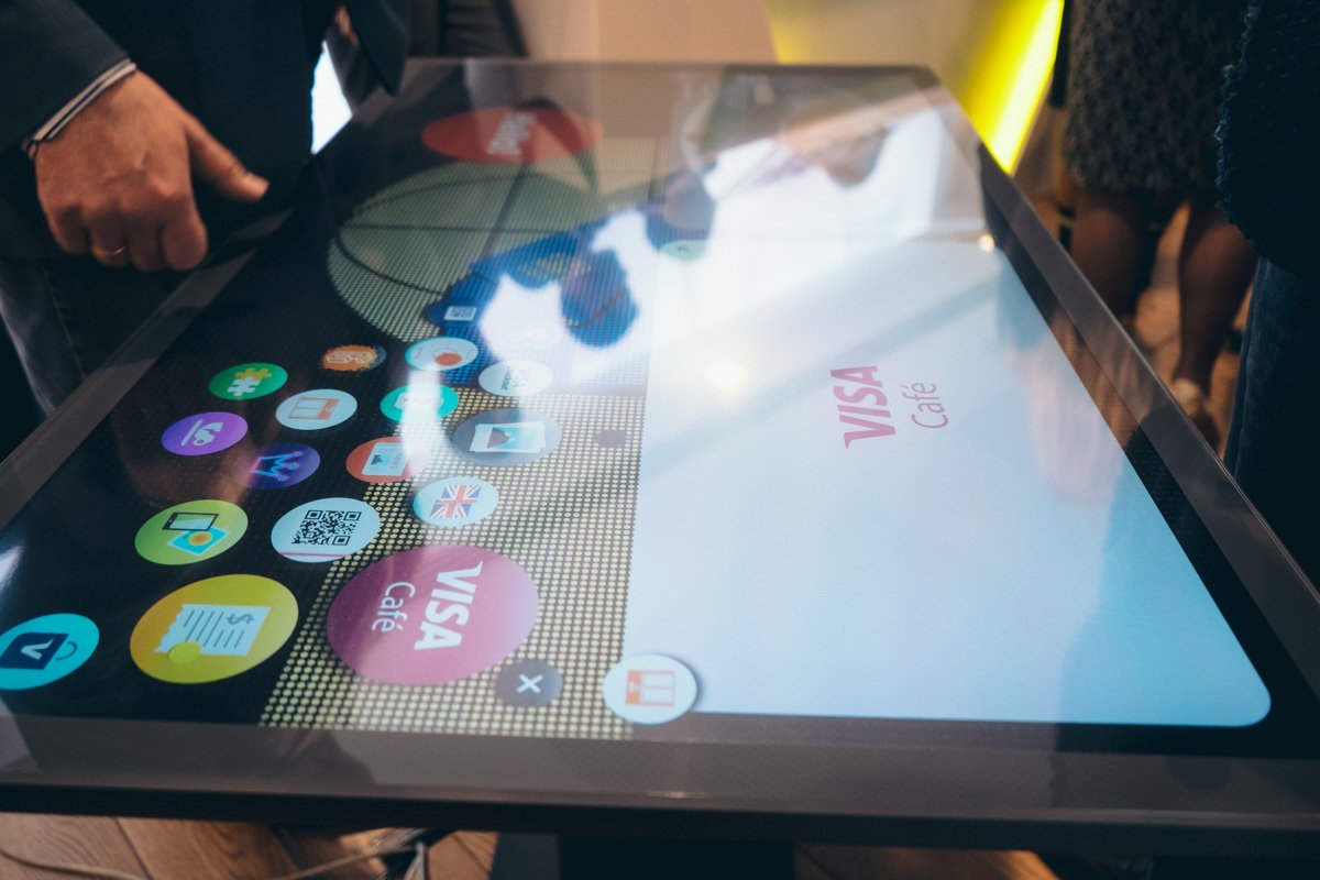 На форуме демонстрировали электронные приспособления, которые должны делать жизнь более комфортной и безопасной На форуме демонстрировали электронные приспособления, которые должны делать жизнь более комфортной и безопасной