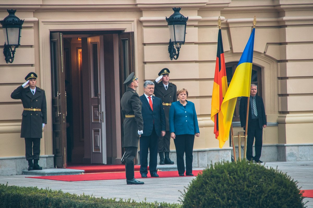 Встреча состоялась в рамках однодневного визита Ангелы Меркель в Украину Встреча состоялась в рамках однодневного визита Ангелы Меркель в Украину