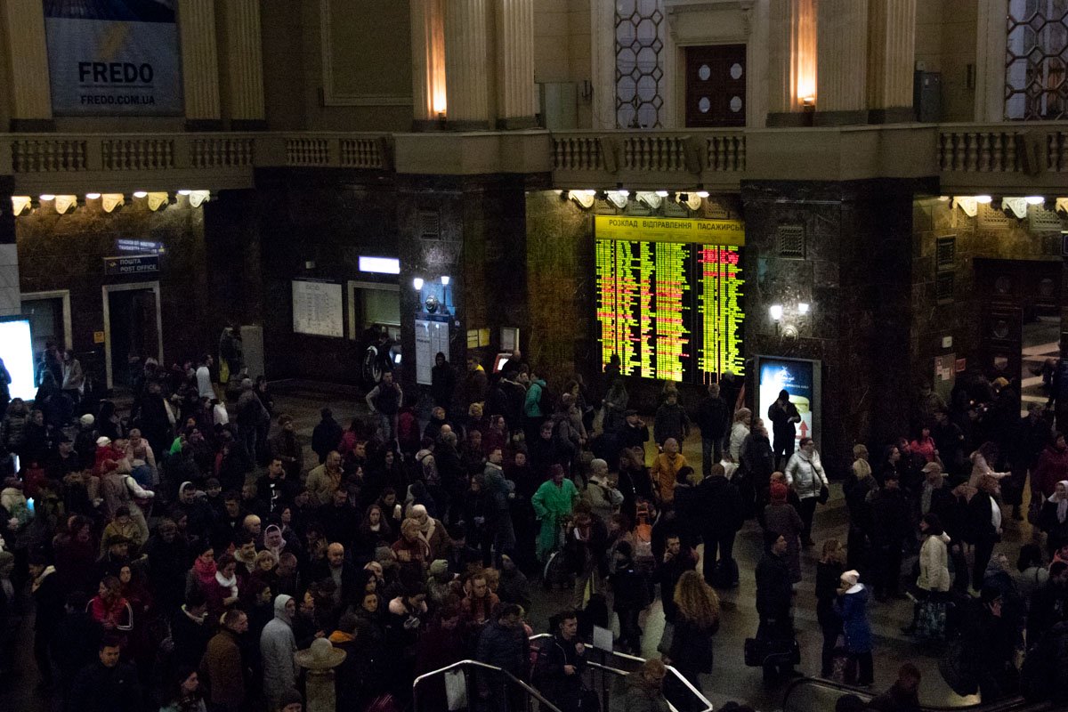 1 ноября в дежурную часть поступило сообщение о минировании вокзала