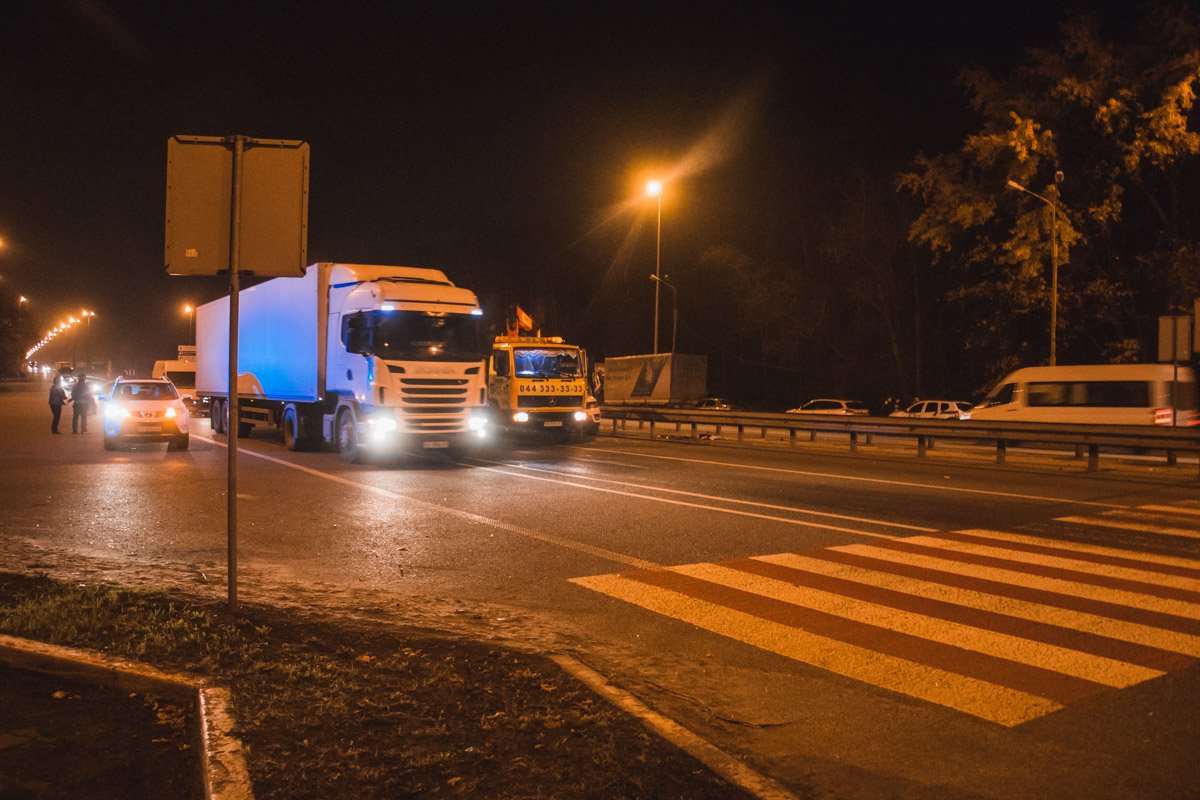 ДТП произошло на Житомирском шоссе в 19 километрах от Киева