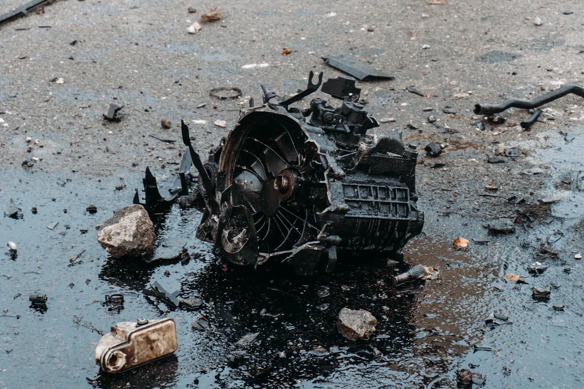 На этом участке дороги установлено ограничение скорости до 50 километров в час