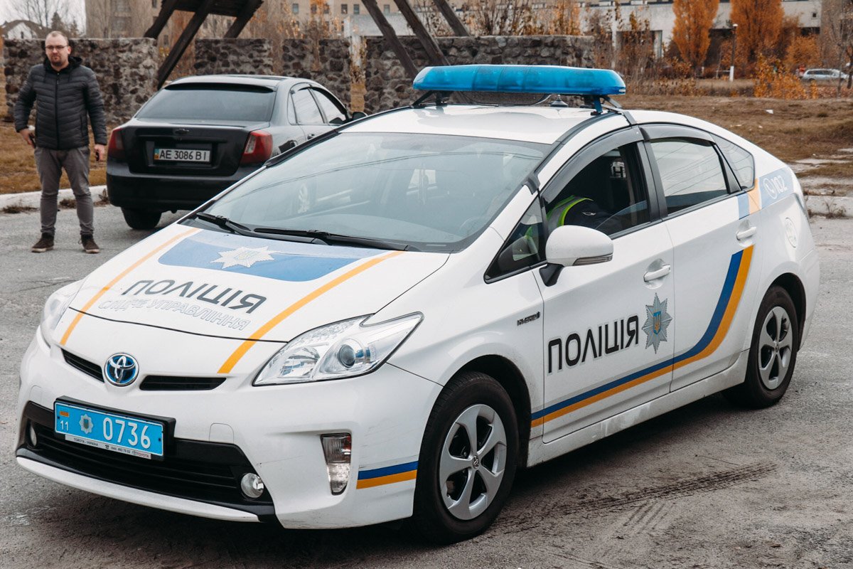 На месте ДТП работали сотрудники патрульной полиции, медики и следственно-оперативная группа