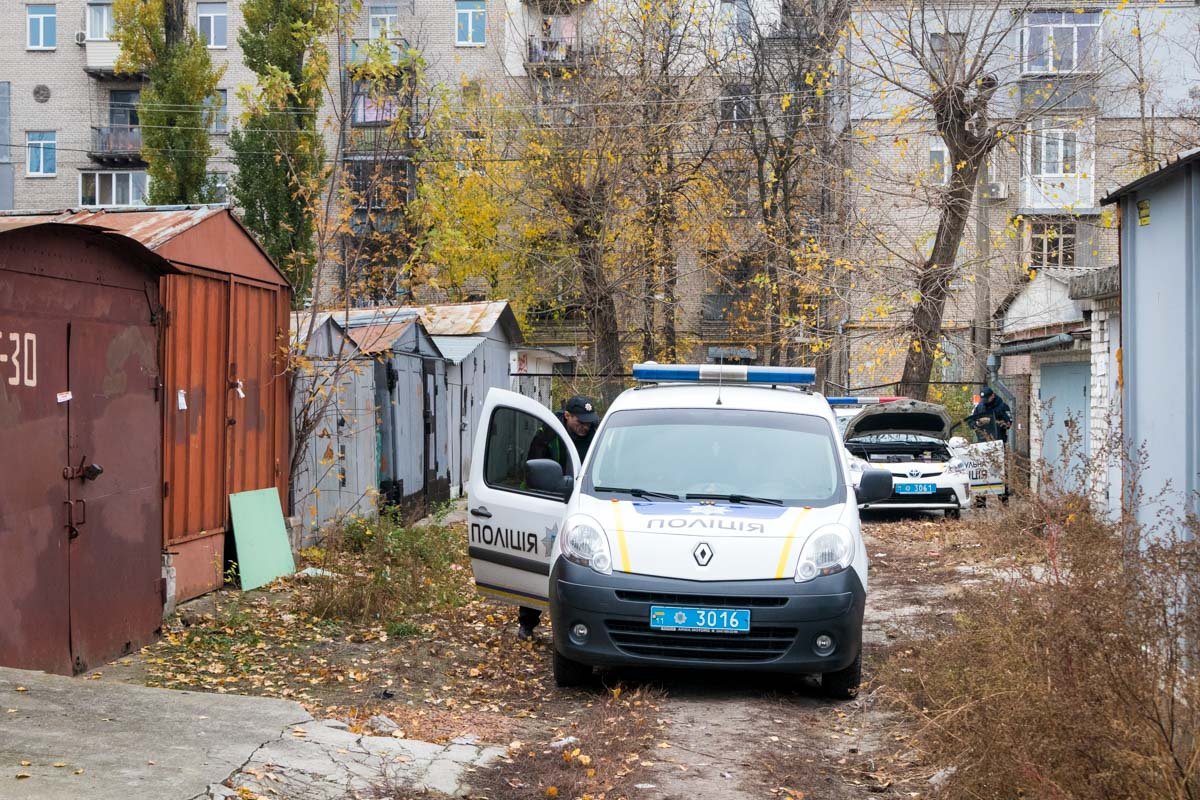На месте работали полиция и следственно-оперативная группа