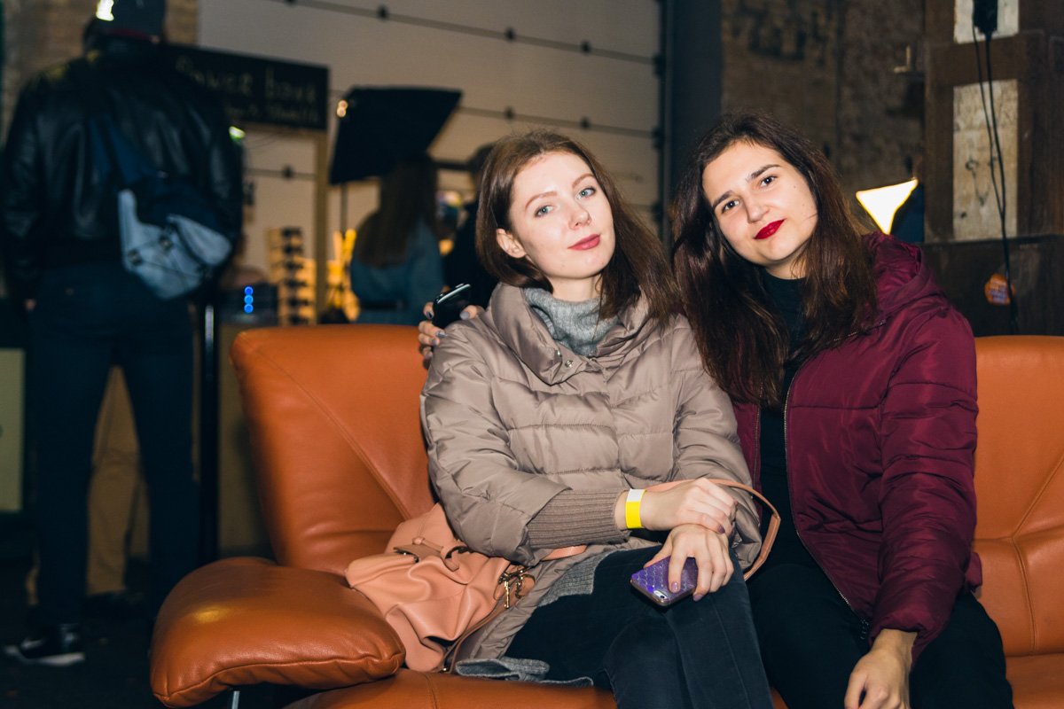 Милые подружки