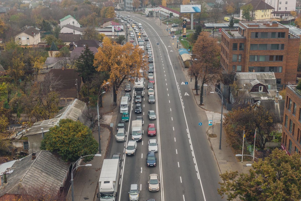 Из-за ДТП образовалась масштабная пробка Из-за ДТП образовалась масштабная пробка