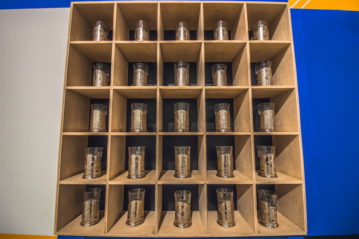 Вам черный или зеленый