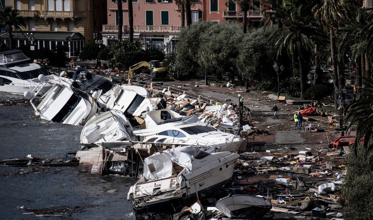 Наводнения в Италии: количество погибших увеличилось до 29