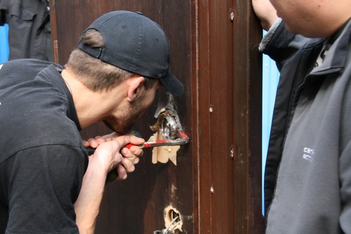 7 советов специалистов, как защитить квартиру от взлома 6