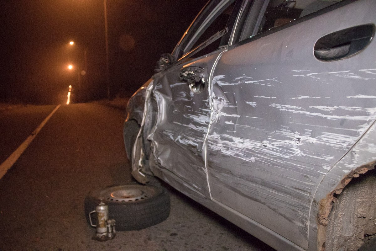 Водитель "Таврии" пытался уехать с места аварии Водитель "Таврии" пытался уехать с места аварии