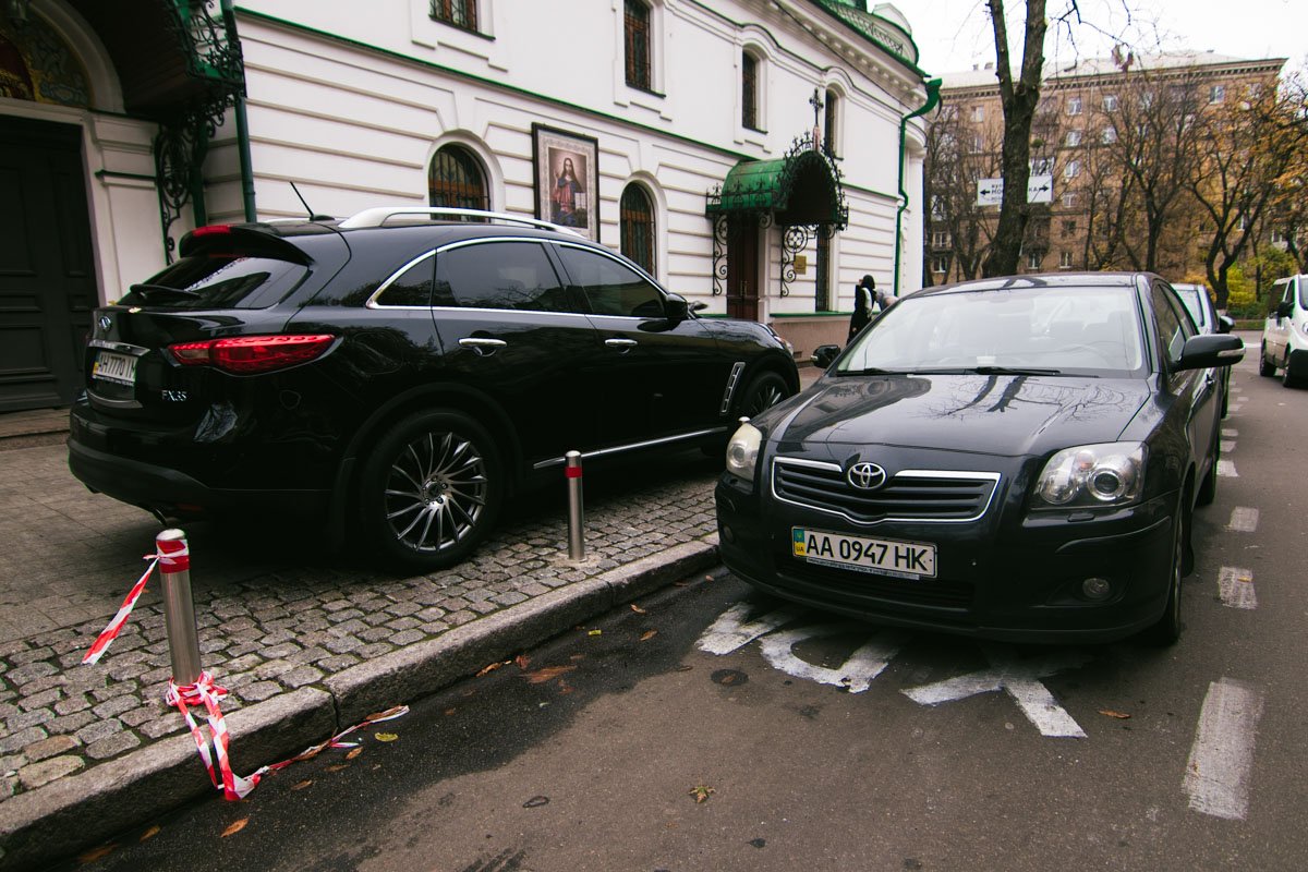 За подобные нарушения предусмотрен штраф около 340 гривен