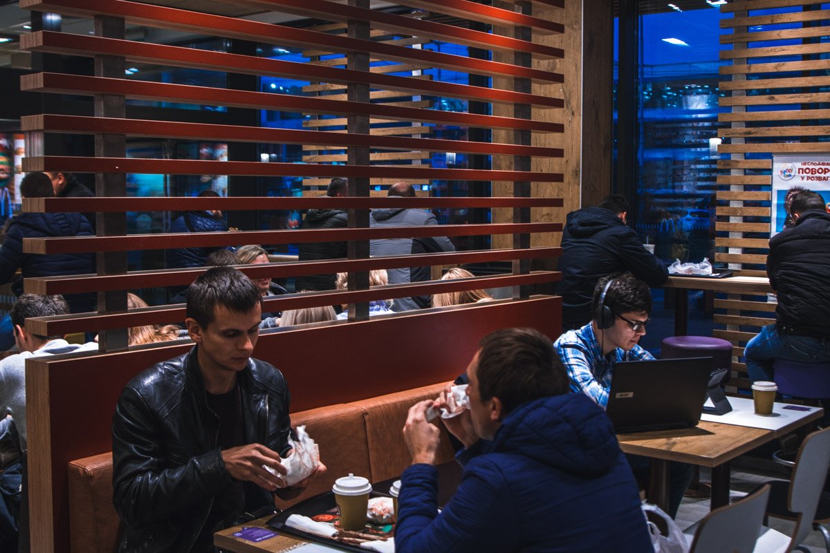 С 7 ноября в Маке можно выбирать рецептура бургеров С 7 ноября в Маке можно выбирать рецептура бургеров