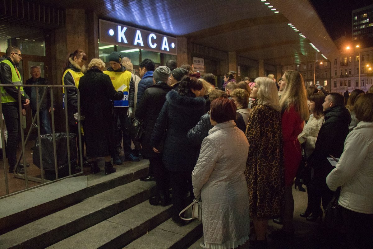 Олег Винник один из главных любимчиков украинских женщин Олег Винник один из главных любимчиков украинских женщин