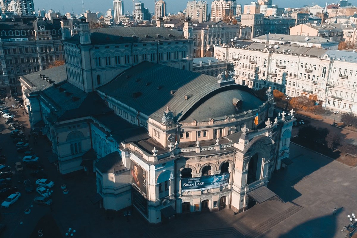 Театр с высоты птичьего полета